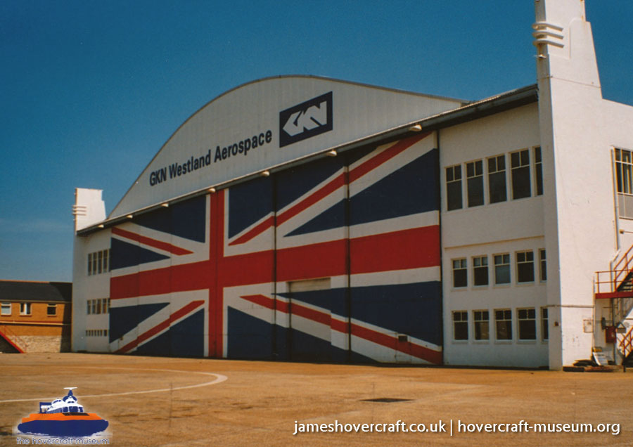 AP1-88 hovercraft promotional day by BHC -  (credit: The <a href='http://www.hovercraft-museum.org/' target='_blank'>Hovercraft Museum Trust</a>).